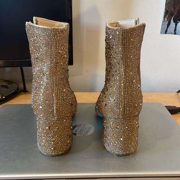 Betsy’s Johnson Gold Sequin Sparkly Short Boots Ladies size 6 - Picture 6 of 7